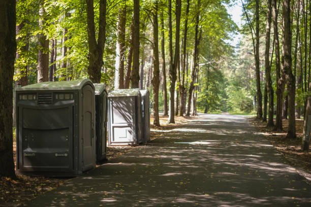 Porta potty delivery and setup in University Park, NM